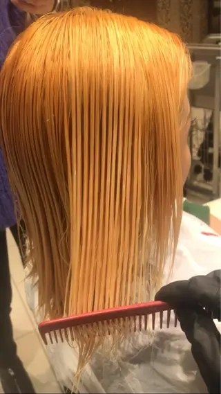 カラー SEA BELLE YASUのヘアスタイル