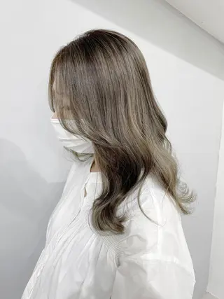 セミロング カラー ブリーチなし/透明感 カラー🕊️坂入上総のヘアスタイル