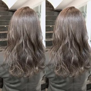セミロング 山本 みきのヘアスタイル