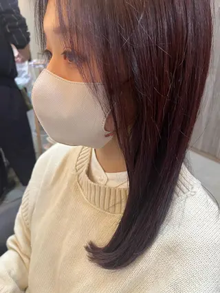 セミロング カラー 三品 早妃のヘアスタイル