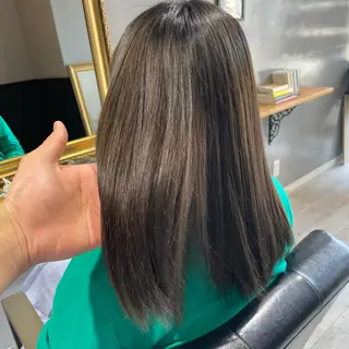 セミロング 渡辺俊介 暗髪カラー /美髪矯正/髪質改善のヘアスタイル