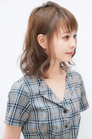 ミディアム カラー パーマ ディレクター ノナカのヘアスタイル