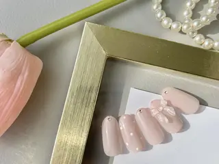 ミディアム アリアグレイス ネイルサロンのネイルデザイン