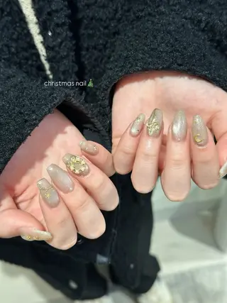 ネイル 韓国𝐧𝐚𝐢𝐥 🇰🇷🤍マオのネイルデザイン