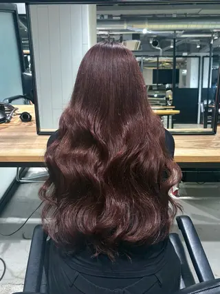 ロング ALBUM池袋店所属・ハイトーン 特化/yumeのヘアスタイル