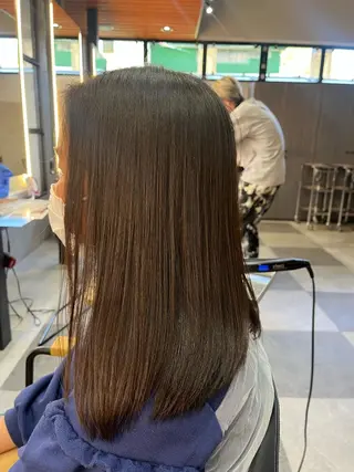セミロング 縮毛矯正/髪質改善/ ハイトーン/Makoのヘアスタイル