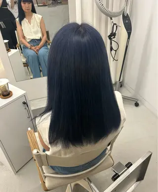 セミロング カラー 野崎 紗那のヘアスタイル