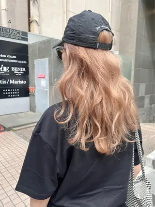 セミロング ハイトーンカラー🍑 心斎橋のヘアスタイル