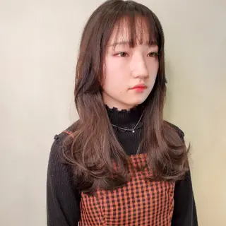 セミロング 韓国レイヤー　 suzuのヘアスタイル