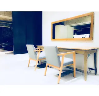 髪質改善・縮毛矯正専門店 sisi銀座所属・縮毛矯正セミナー講師 ヨコモリユウキのヘアスタイル