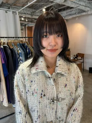 ミディアム カラー Hayashi Shioriのヘアスタイル