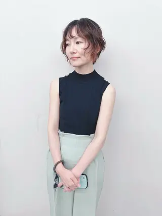 ショート パーマ とうい/パーマボブ/ くせ毛/丸みボブのヘアスタイル
