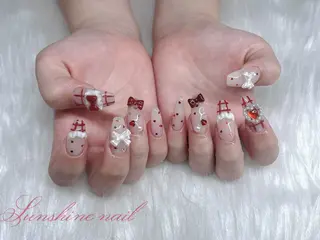 ネイル Sunshine nail salon所属・サンシャイン ネイル池袋店のネイルデザイン