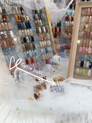 ネイル ネイルサロンキューティプティ所属・アワ ネイル池袋のネイルデザイン