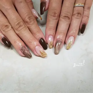 ネイル y ___nailのネイルデザイン