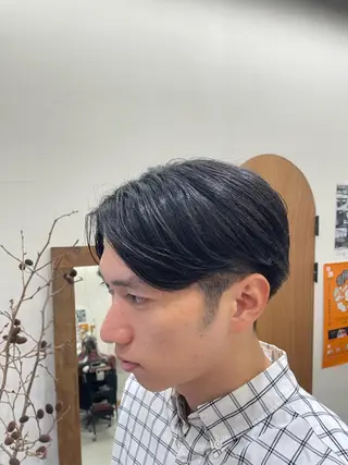 メンズ 慎太朗メンズパーマ/ フェザー/スパイキーのヘアスタイル