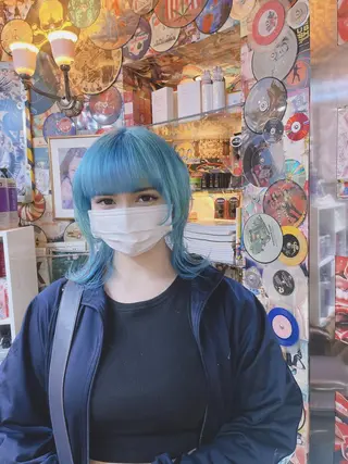 ミディアム カラー ヘアアレンジ haco+所属・🌈派手髪エクステ ブレイズ🌈ひろとのヘアスタイル