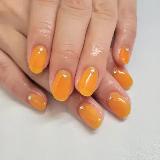 ネイル WHITELY みどりのネイルデザイン