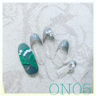 ネイル 園 寛子 （ネイリスト）のネイルデザイン