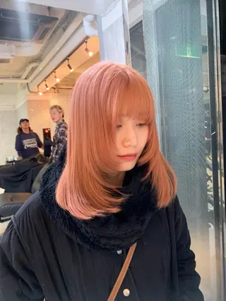 ミディアム NAOKI TIDEHAIRのヘアスタイル