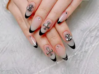 ネイル Tina 🧜♀️のネイルデザイン