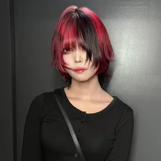 ショート カラー ★デザインカラー ハイトーン ももか★のヘアスタイル