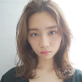 セミロング カラー 小田川 竜也のヘアスタイル