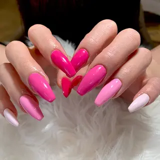 ネイル neige Kouzukiのネイルデザイン