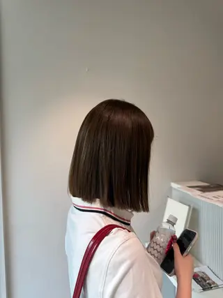 カラー momb所属・杉浦 姫菜のヘアスタイル