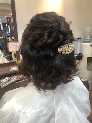 ショート ヘアアレンジ MOLLA 浅香山店所属・谷口ゆめ/縮毛矯正/ カット/美眉ワックスのヘアスタイル