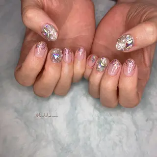 ネイル mayu 𓃠のネイルデザイン