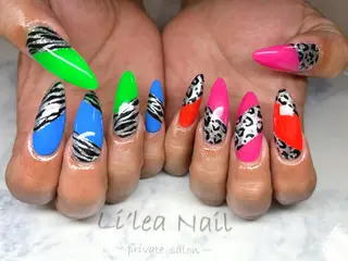 ネイル Li'leaNail AINAのネイルデザイン