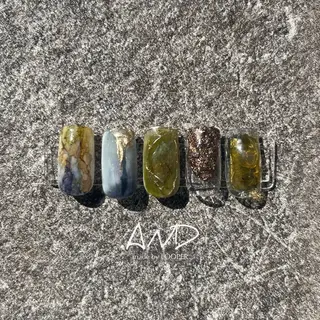 ネイル LOOPER所属・mzh ...のネイルデザイン