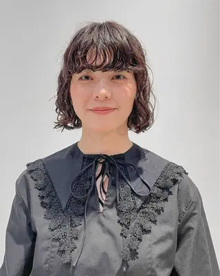 パーマ 金本 麗美のヘアスタイル