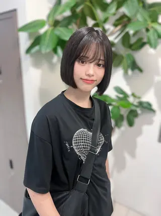 カラー RENA ショートモデル募集中のヘアスタイル