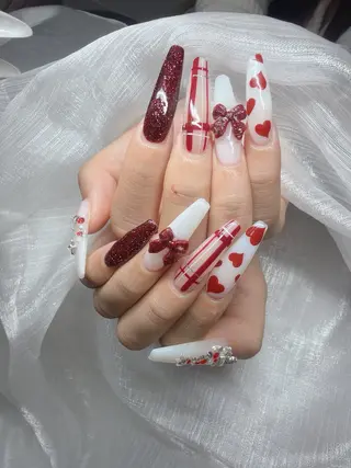 ネイル Lee Nailsのネイルデザイン