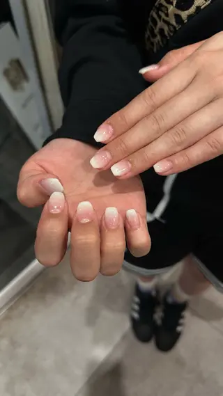 ネイル しおん⭐︎立川 sofaネイリストのネイルデザイン