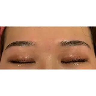 アイブロウ 🍀 𝗠𝗔𝗥𝗜𝗡のマツエク・マツパデザイン