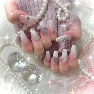 ネイル élu by Noriko 前原のネイルデザイン