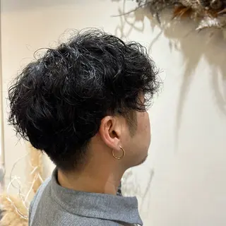 パーマ 岩本みるか/ 暖色カラー/ベージュのヘアスタイル