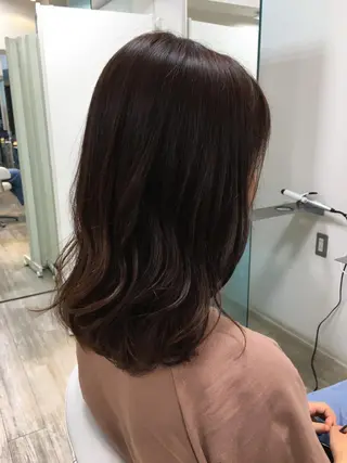 セミロング カラー NATSUKI💟 EARTH二俣川のヘアスタイル