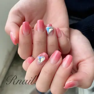 ネイル R nail.のネイルデザイン