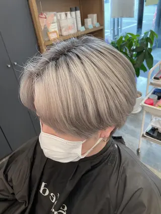 ショート カラー グリードヘアー所属・原田 健太郎のヘアスタイル