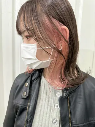 ミディアム カラー kai .のヘアスタイル