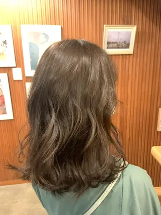 ミディアム 🌞アオキ サキ🕊のヘアスタイル