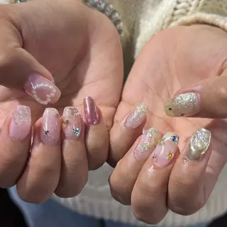 ミディアム 小川 柚香のネイルデザイン