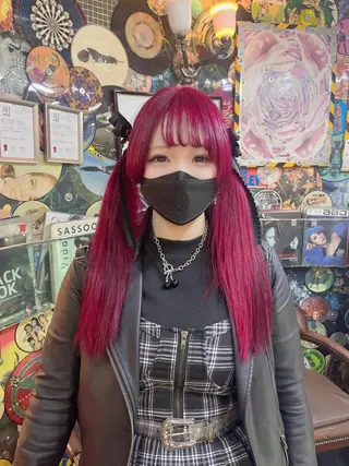 セミロング カラー ヘアアレンジ haco+所属・🌈派手髪エクステ ブレイズ🌈ひろとのヘアスタイル