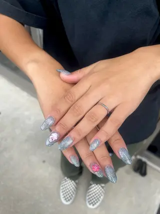 ネイル LACHIC所属・LACHIC NOZOMIのネイルデザイン