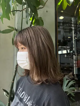ミディアム ボブ/ベージュ/ パーマ🪿近森ゆいのヘアスタイル