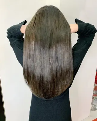 ロング カラー エクステ（レミー毛） NINEのヘアスタイル